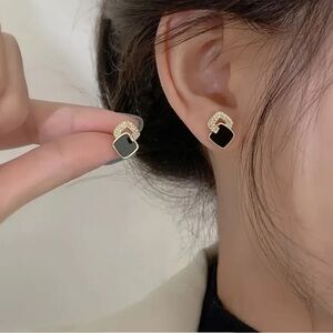 Elegant Black and Gold Earrings